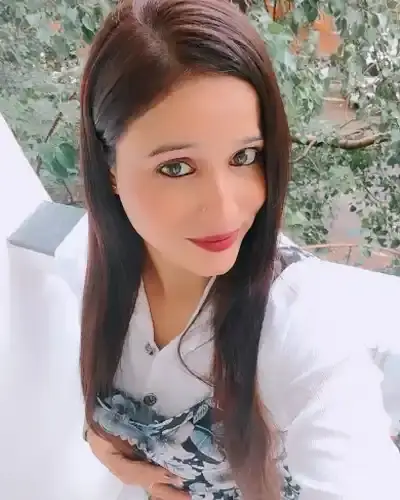 Call Girls in Halvad