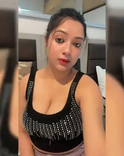 Call Girls Service Halvad